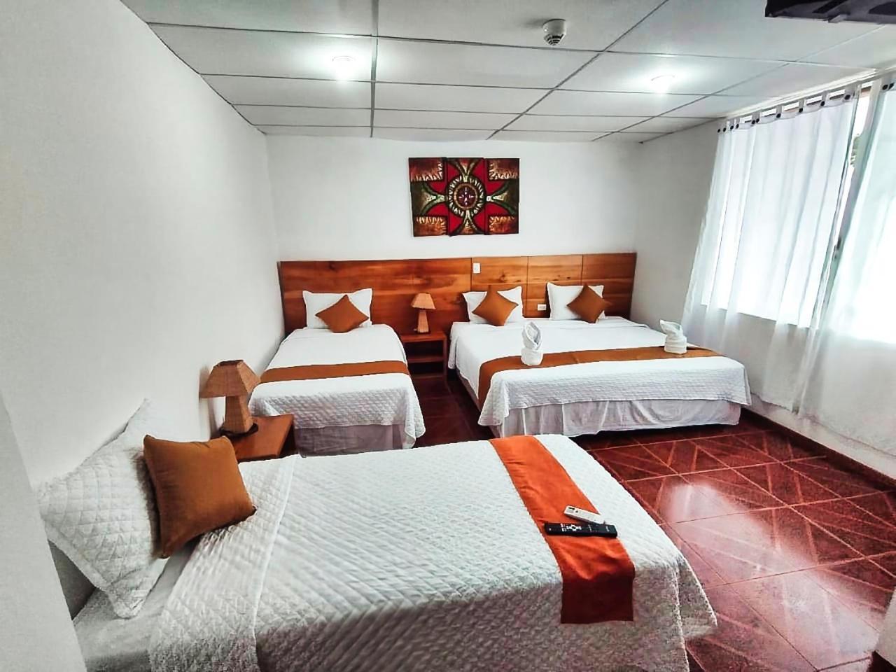 Hotel La Casa De Judy Puerto Ayora  Kültér fotó